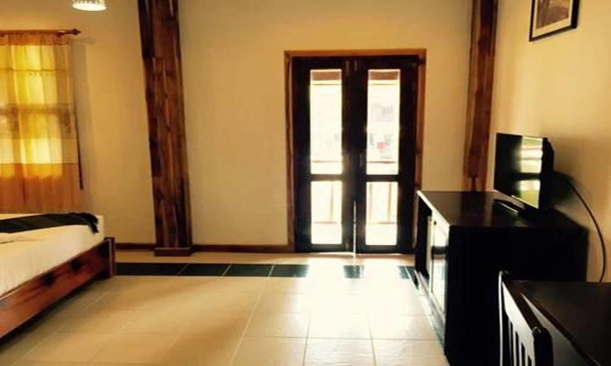 Luang Prabang Oasis Hotel Exteriör bild