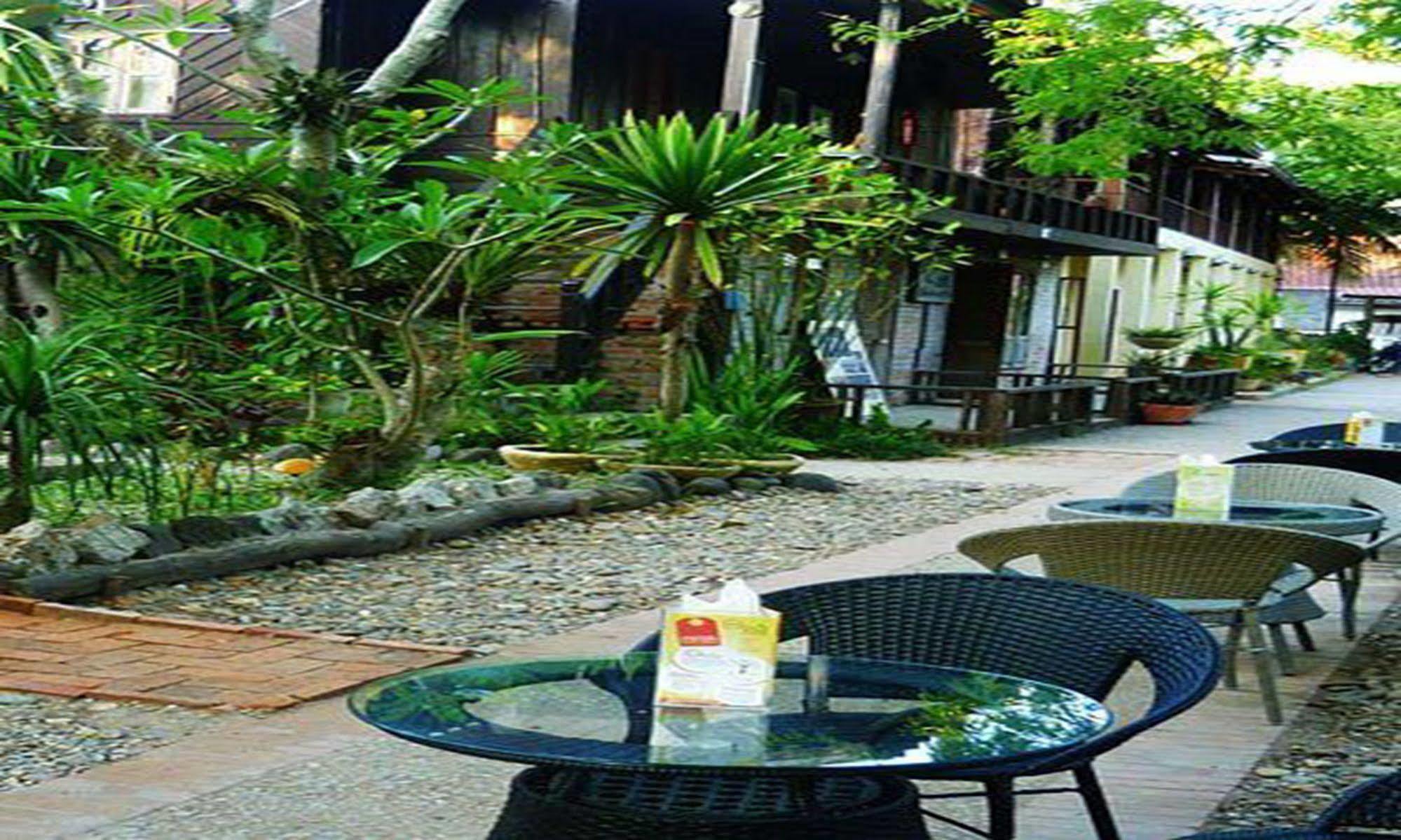 Luang Prabang Oasis Hotel Exteriör bild
